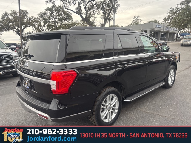 Used Car 2022 Ford Expedition  Xlt For Sale Under $50,000 In San Antonio, Texas