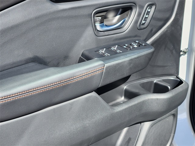 2025 Honda Pilot TrailSport photo 14