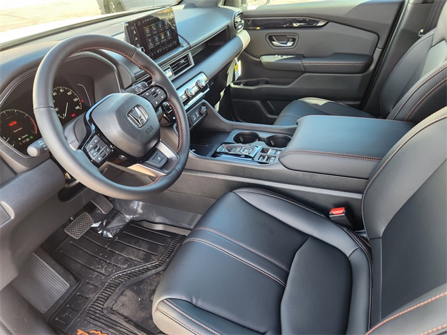 2025 Honda Pilot TrailSport photo 16