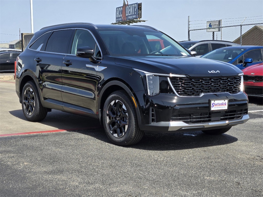 2025 Kia Sorento S - 1