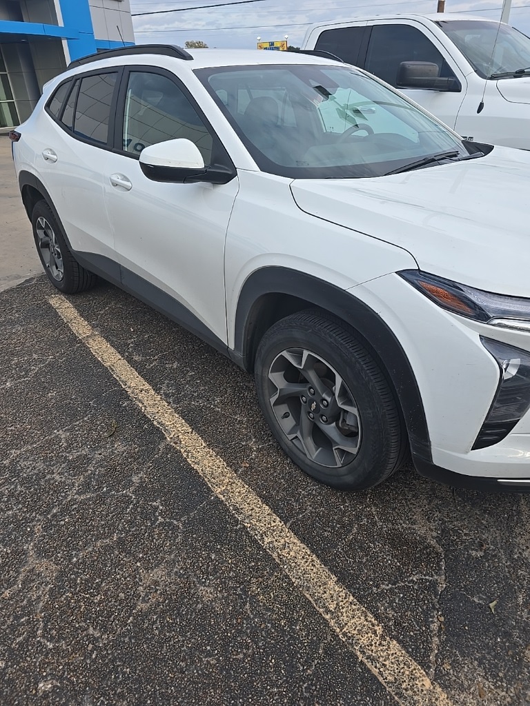 2024 Chevrolet Trax LT - 6