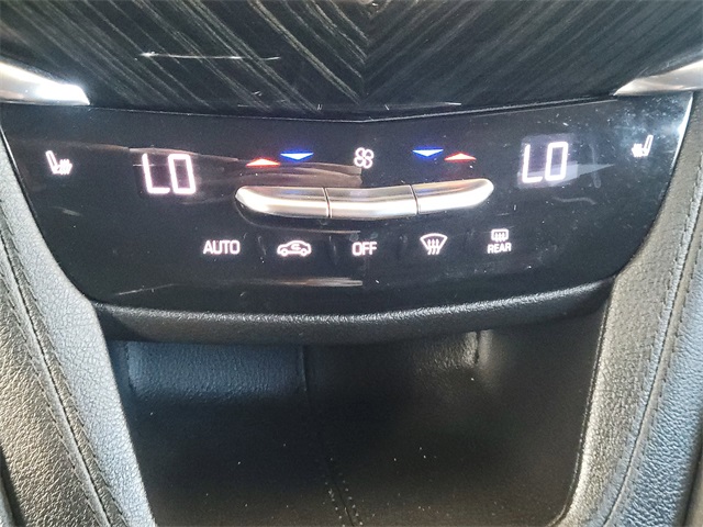 2020 Cadillac XT6 Premium Luxury Black at AutoSavvy Houston Northwest