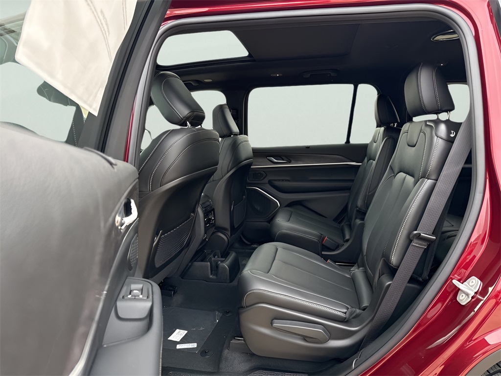 2025 Jeep Grand Cherokee L