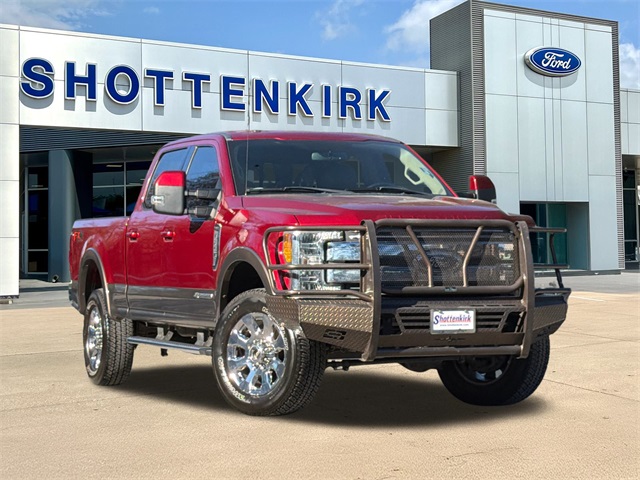 2017 Ford F-250 Super Duty Lariat Crew Cab 4WD