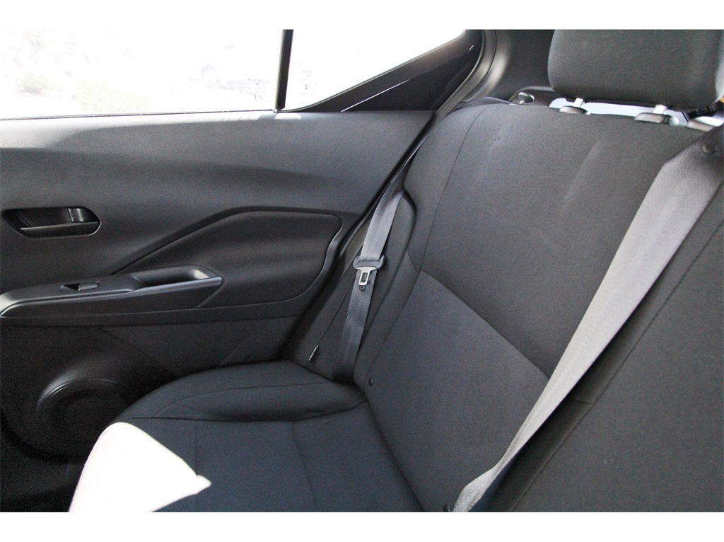 2025 Nissan Kicks Play S - 10