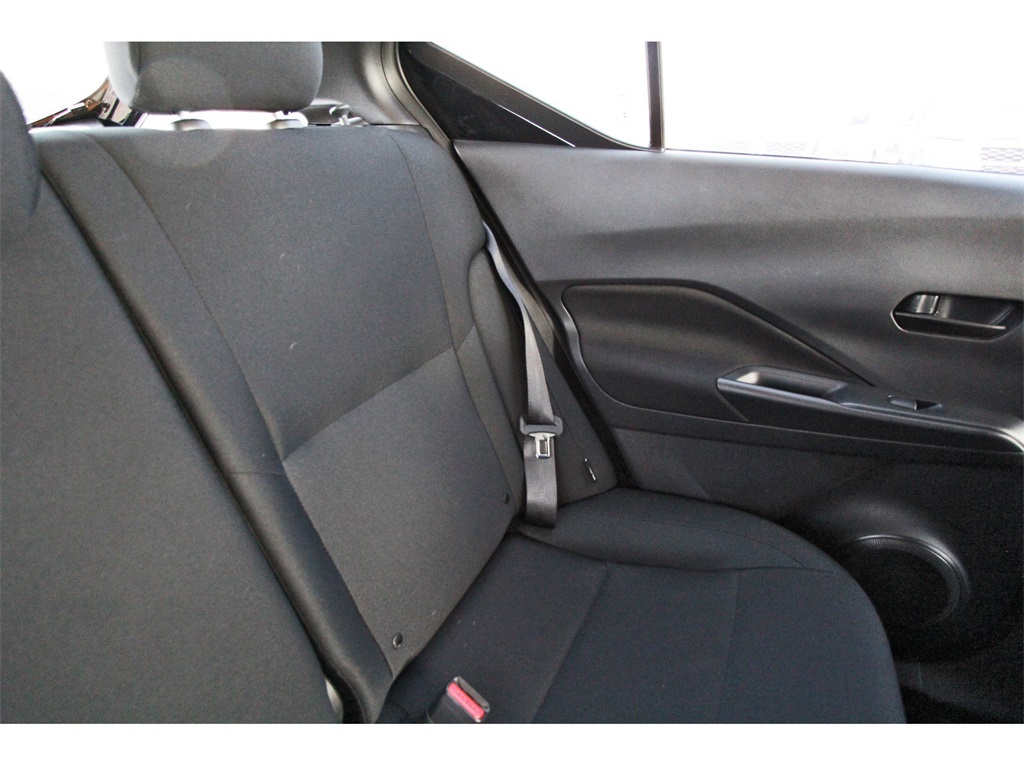 2025 Nissan Kicks Play S - 11