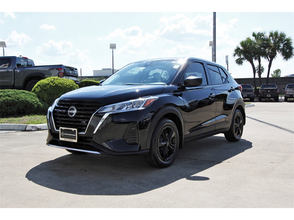 2025 Nissan Kicks Play S - 1