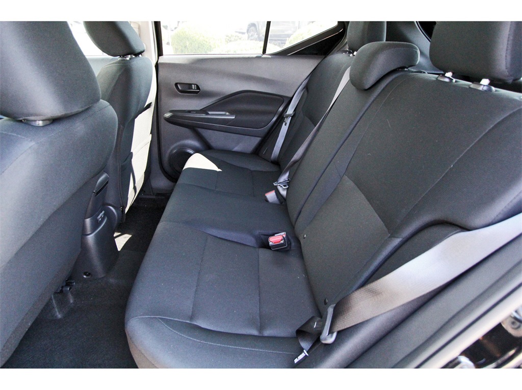 2025 Nissan Kicks Play S - 6