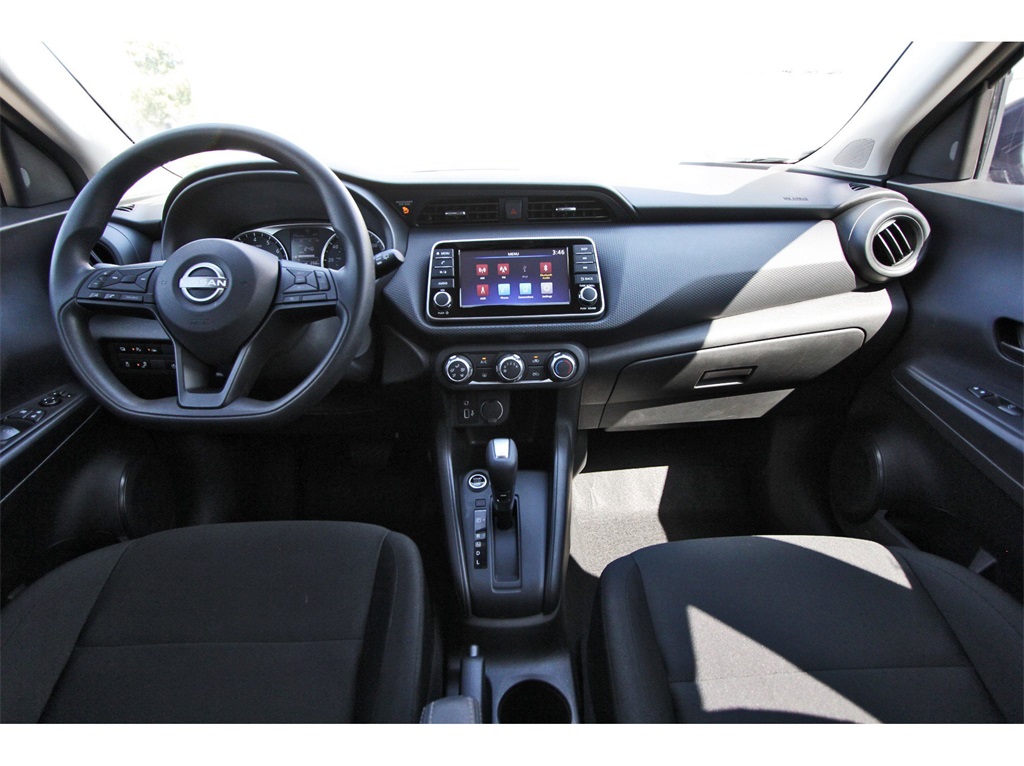 2025 Nissan Kicks Play S - 8