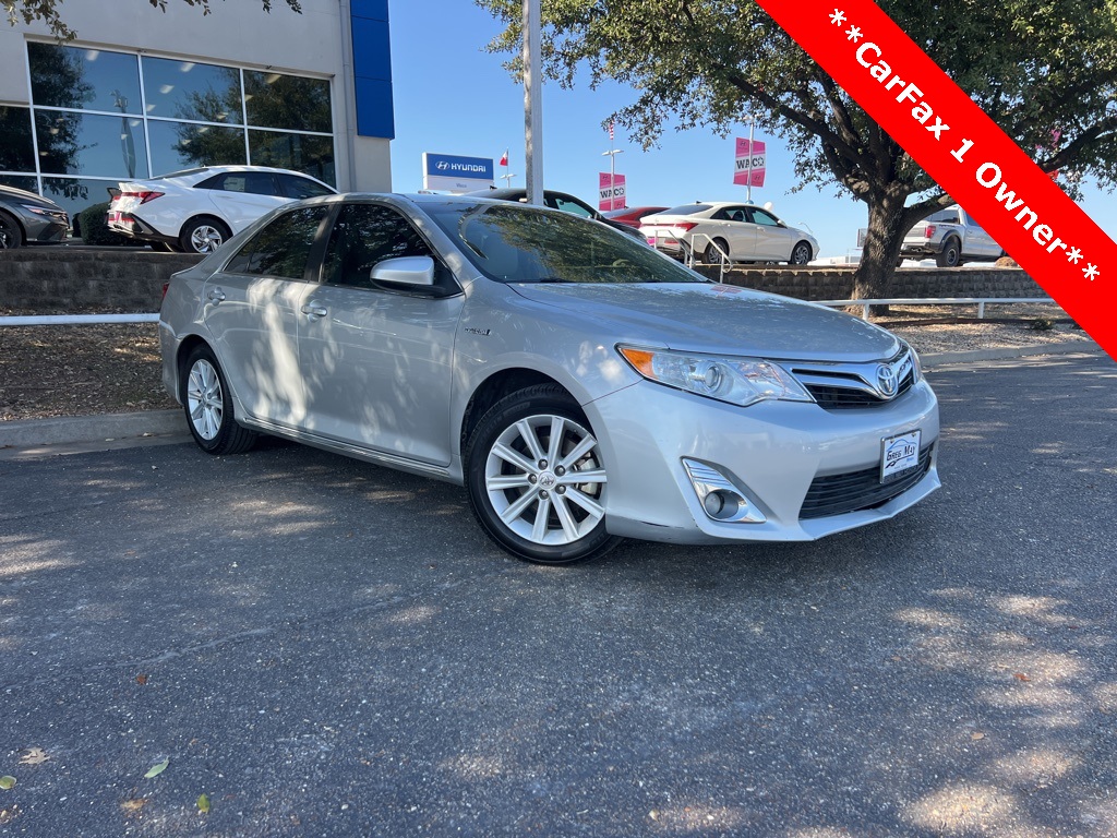 2013 Toyota Camry Hybrid XLE FWD