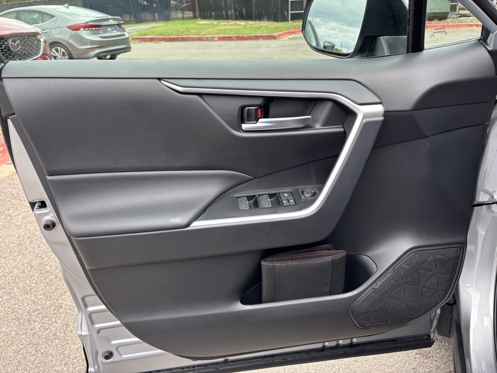 Used Car 2025 Toyota Rav4  Xle For Sale Under $35,000 In Austin, Texas