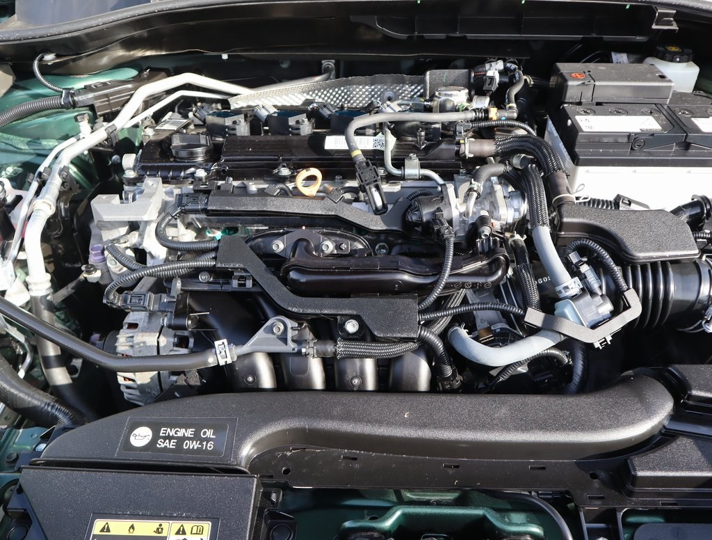 Thumbnail: 2022 Toyota Corolla Cross - 14