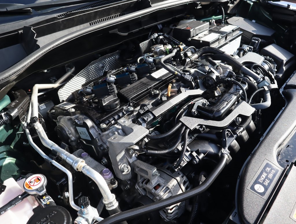 Thumbnail: 2022 Toyota Corolla Cross - 15