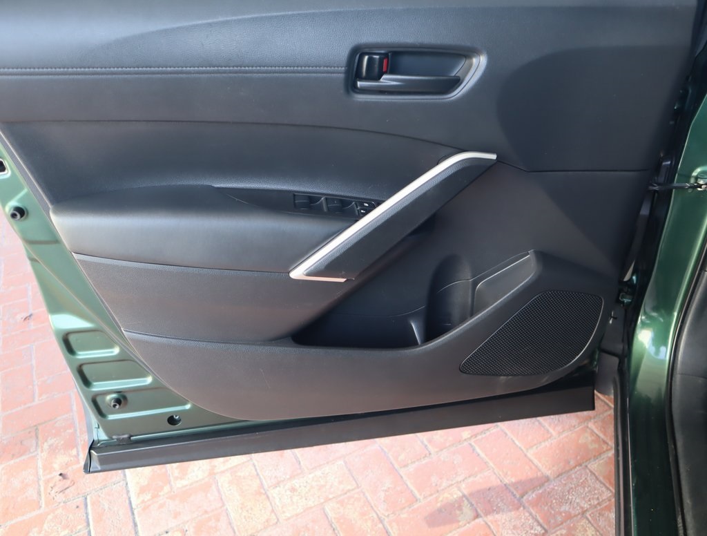 Thumbnail: 2022 Toyota Corolla Cross - 17