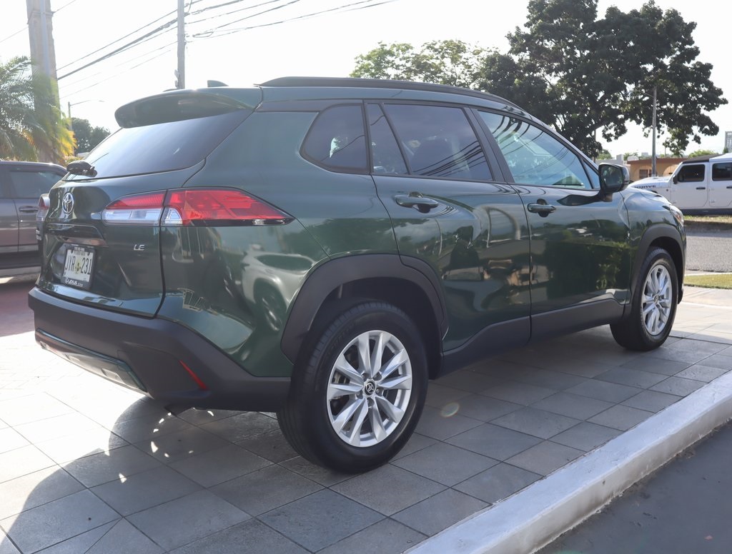 Thumbnail: 2022 Toyota Corolla Cross - 5