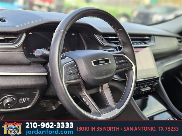 Used Car 2022 Jeep Grand Cherokee L  Limited For Sale Under $30,000 In San Antonio, Texas
