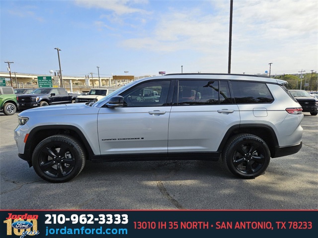 Used Car 2022 Jeep Grand Cherokee L  Limited For Sale Under $30,000 In San Antonio, Texas