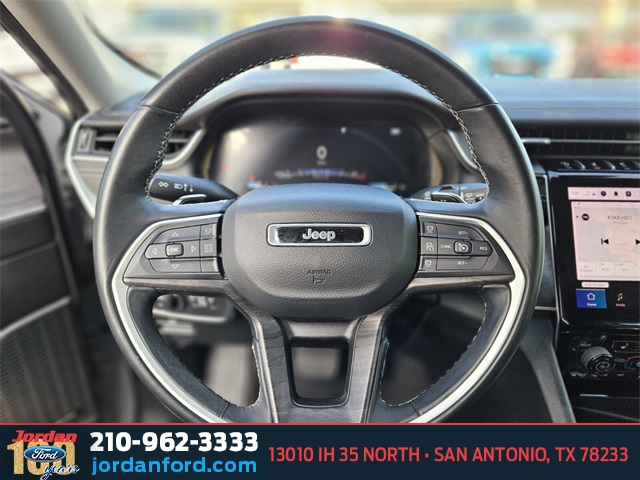 Used Car 2022 Jeep Grand Cherokee L  Limited For Sale Under $30,000 In San Antonio, Texas