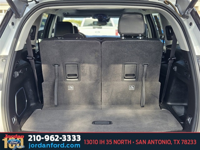 Used Car 2022 Jeep Grand Cherokee L  Limited For Sale Under $30,000 In San Antonio, Texas