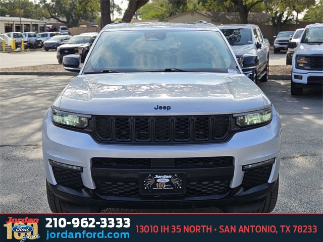 Used Car 2022 Jeep Grand Cherokee L  Limited For Sale Under $30,000 In San Antonio, Texas