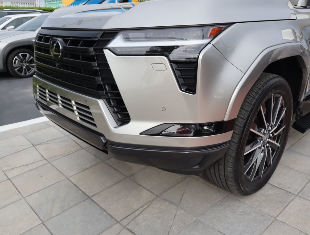 Thumbnail: 2024 Lexus GX - 15