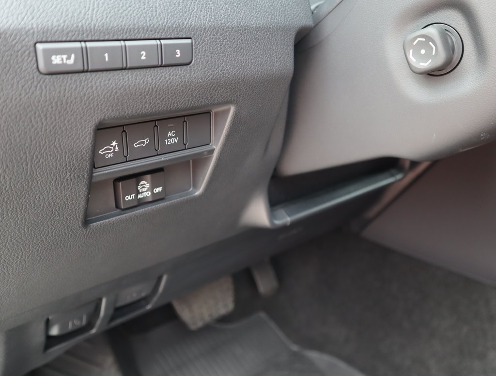 Thumbnail: 2024 Lexus GX - 26
