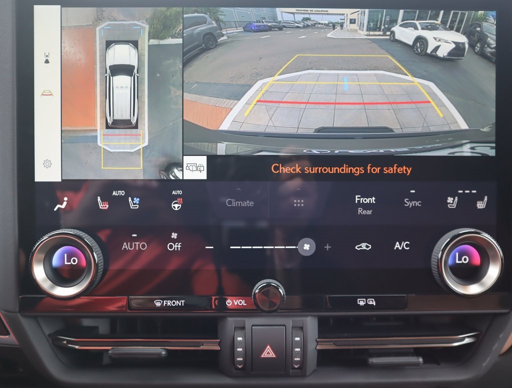 Thumbnail: 2024 Lexus GX - 30