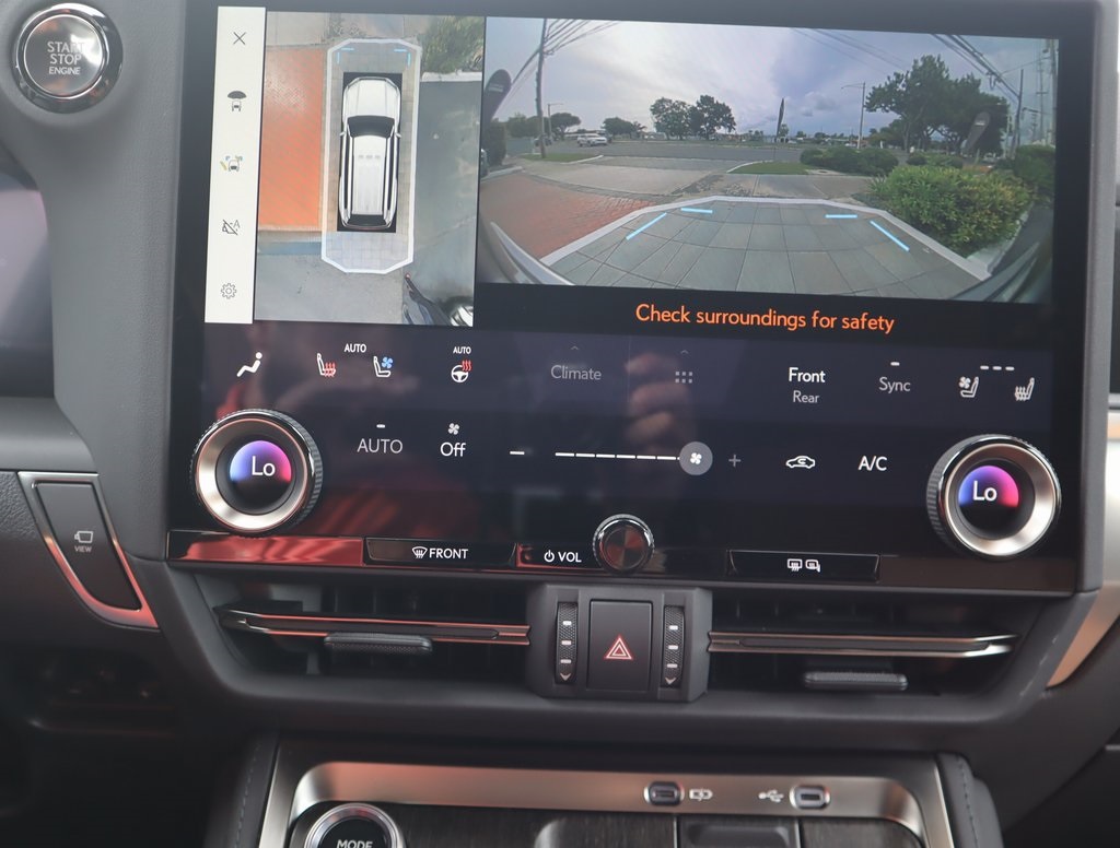 Thumbnail: 2024 Lexus GX - 31