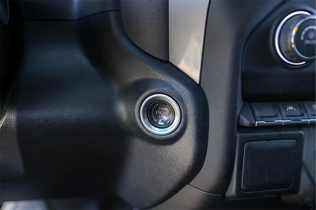 Used Car 2023 Chevrolet Silverado 1500  Custom For Sale Under $35,000 In Austin, Texas