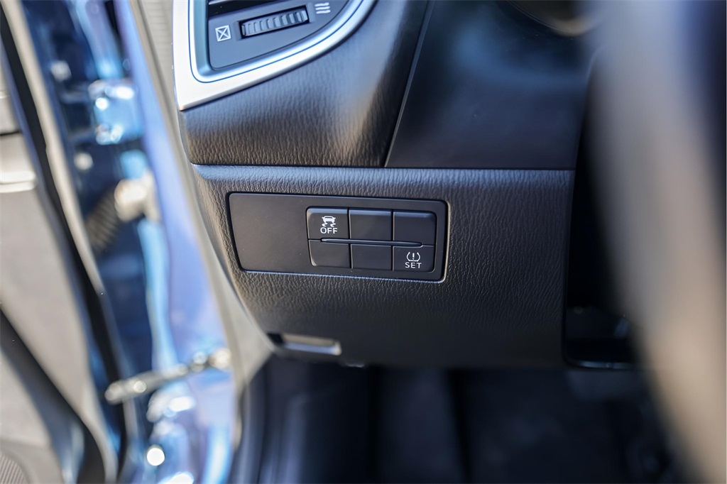 Used Car 2017 Mazda Mazda3  Touring 2.5 For Sale Under $20,000 In Austin, Texas