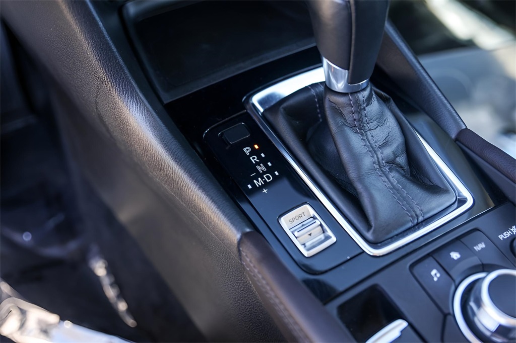 Used Car 2017 Mazda Mazda3  Touring 2.5 For Sale Under $20,000 In Austin, Texas