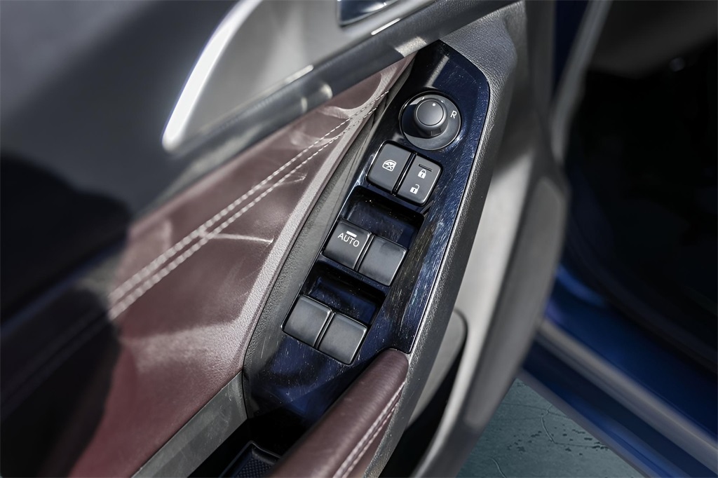 Used Car 2017 Mazda Mazda3  Touring 2.5 For Sale Under $20,000 In Austin, Texas