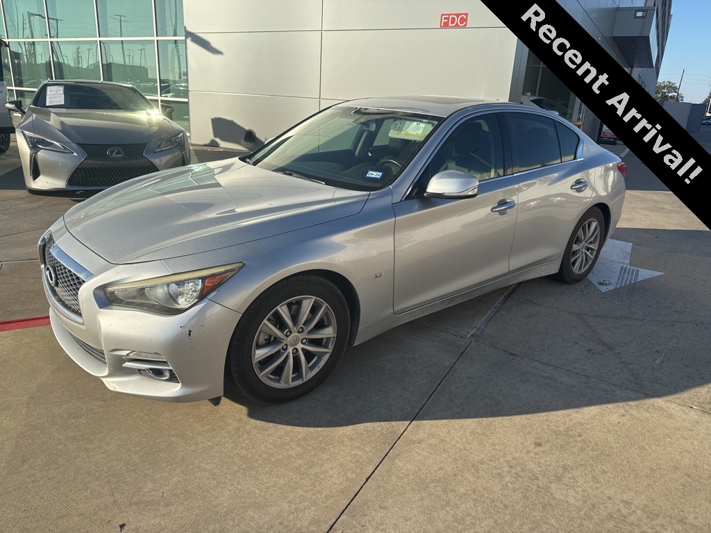2014 INFINITI Q50 Base Silver at DeMontrond Auto Country