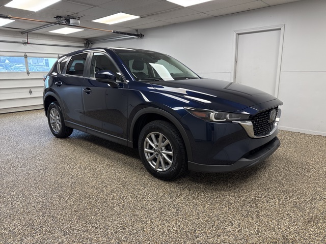 2022 Mazda CX-5 2.5 S Preferred photo 3