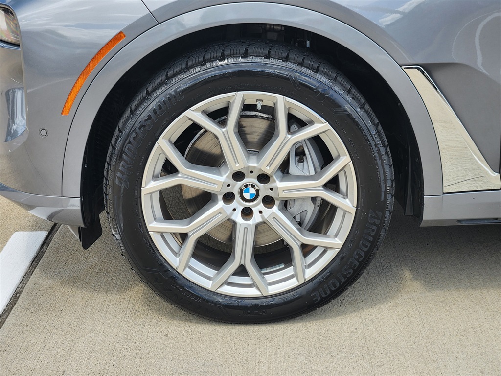 2023 BMW X7 xDrive40i Gray at Keating Nissan