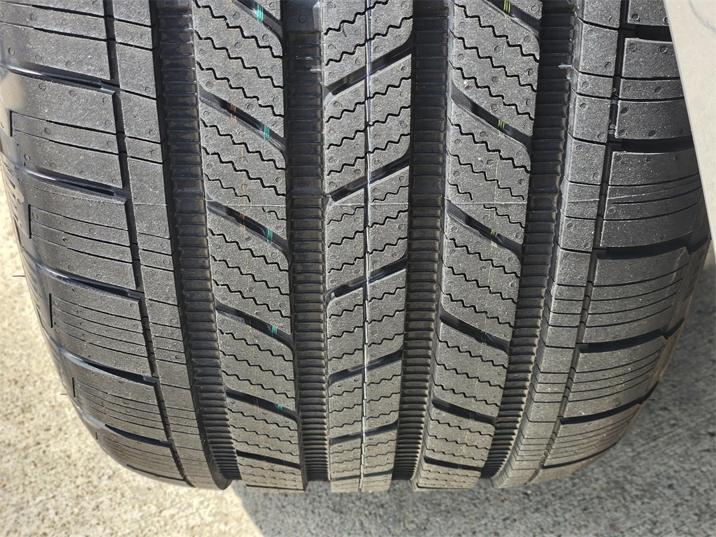 2023 BMW X7 xDrive40i Gray at Keating Nissan