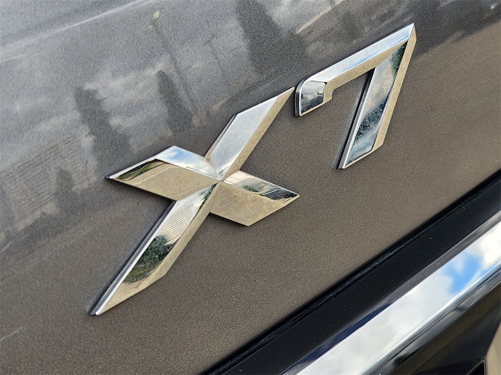 2023 BMW X7 xDrive40i Gray at Keating Nissan