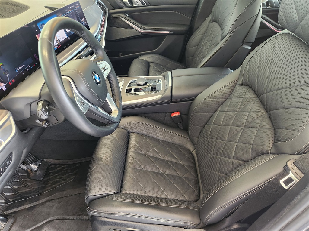 2023 BMW X7 xDrive40i Gray at Keating Nissan