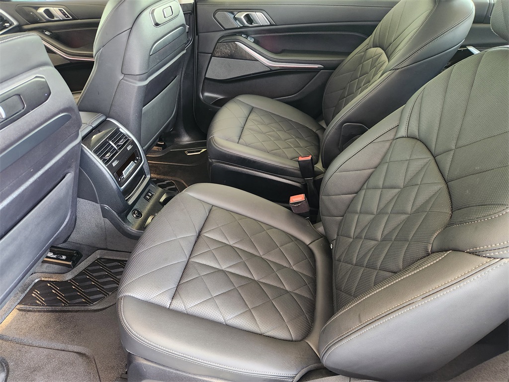 2023 BMW X7 xDrive40i Gray at Keating Nissan