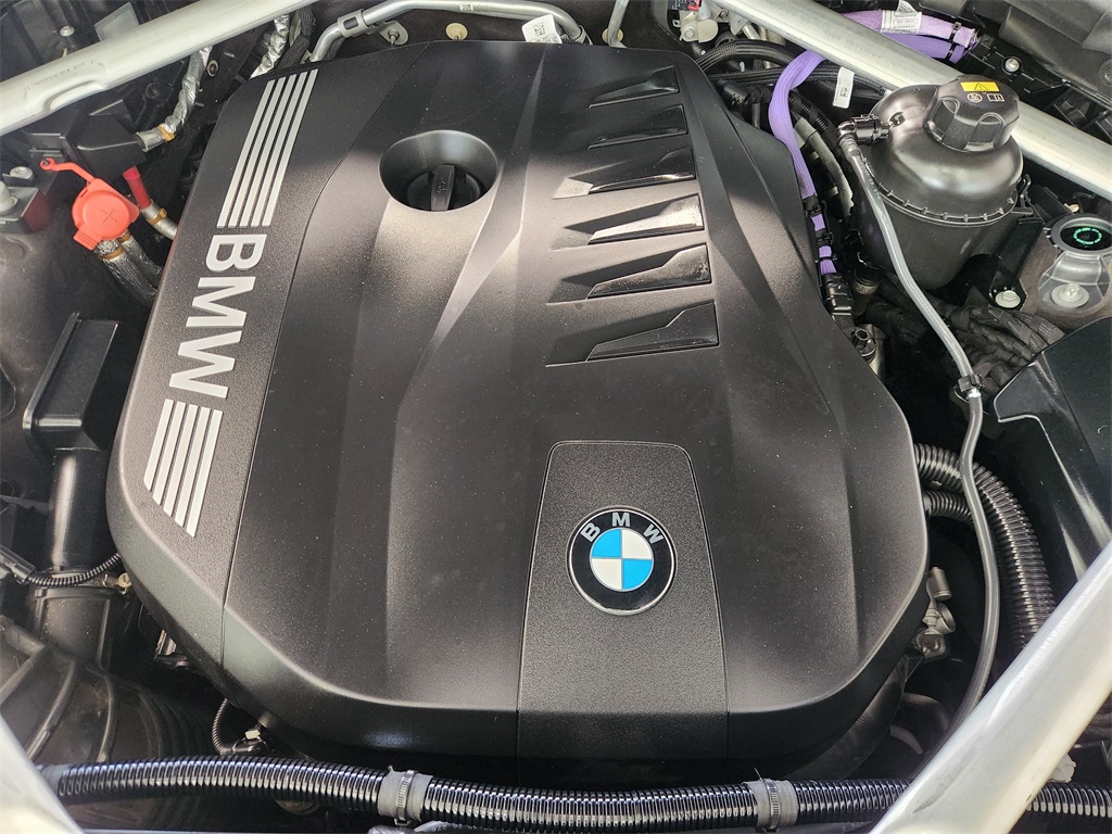 2023 BMW X7 xDrive40i Gray at Keating Nissan