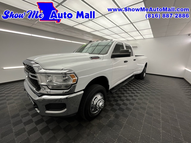 2020 RAM 3500 Tradesman Crew Cab LB DRW 4WD
