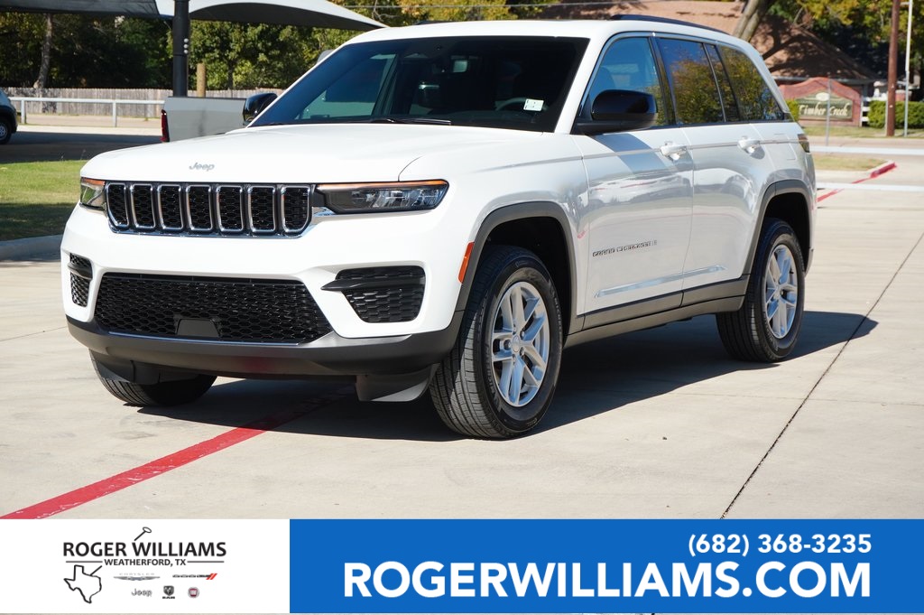 Used Car 2024 Jeep Grand Cherokee  Laredo For Sale Under $30,000 In Weatherford, Texas