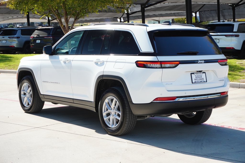 Used Car 2024 Jeep Grand Cherokee  Laredo For Sale Under $30,000 In Weatherford, Texas