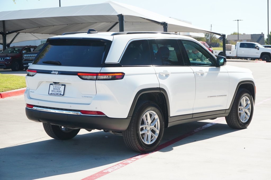 Used Car 2024 Jeep Grand Cherokee  Laredo For Sale Under $30,000 In Weatherford, Texas