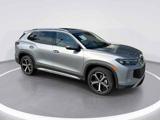 Silver 2026 Volkswagen Tiguan SUV / Crossover All-Wheel Drive 8-Speed Automatic