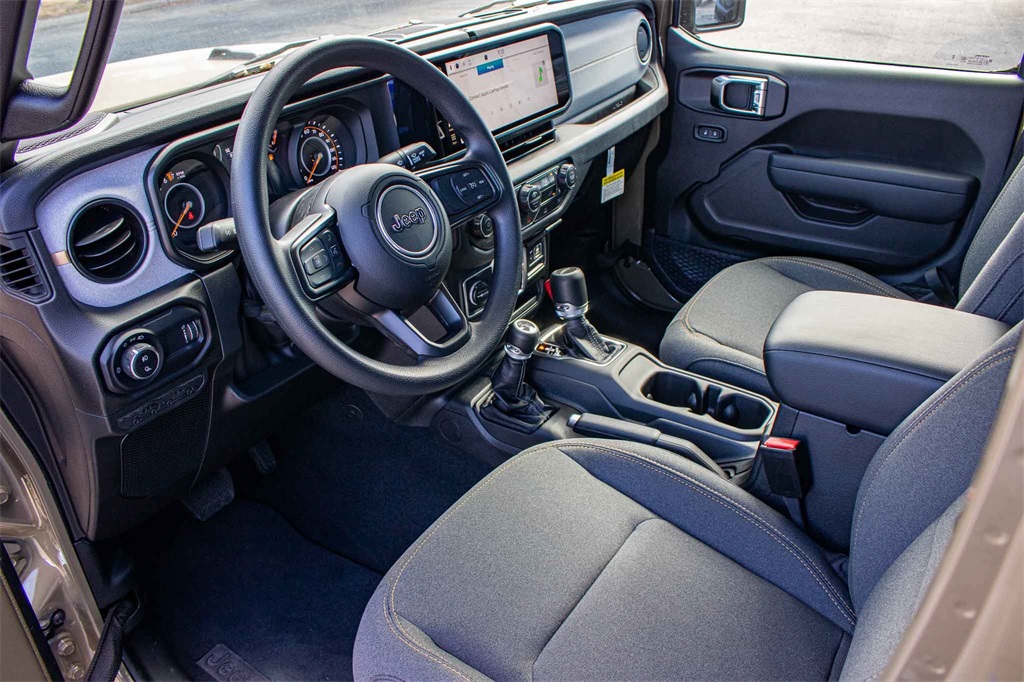 New Car 2025 Jeep Gladiator  Sport For Sale Under $40,000 In San Marcos, Texas