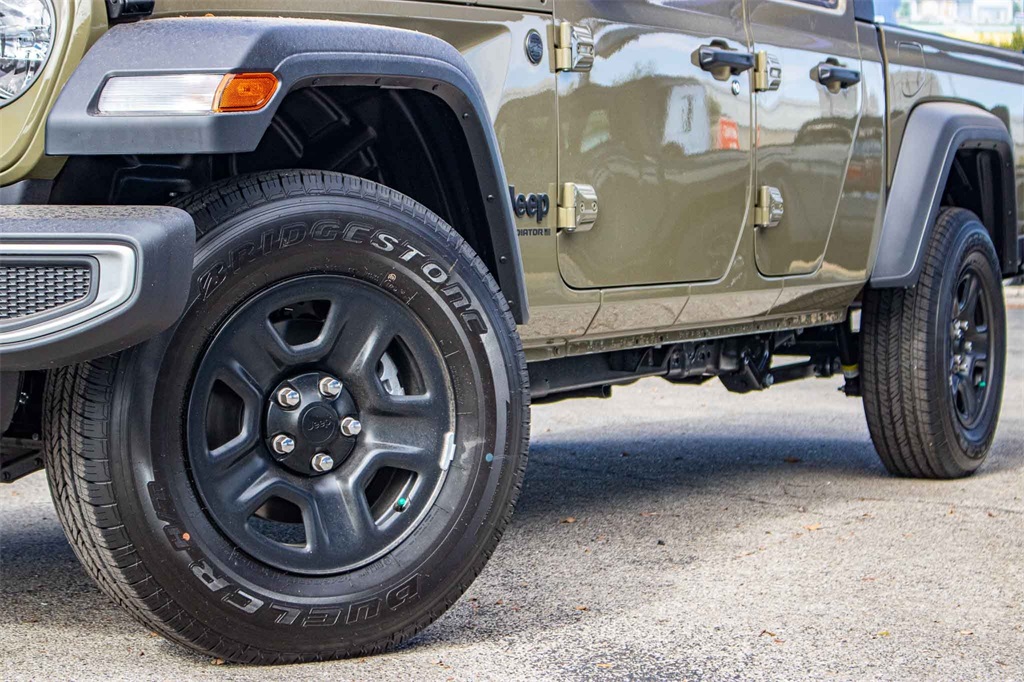 New Car 2025 Jeep Gladiator  Sport For Sale Under $40,000 In San Marcos, Texas