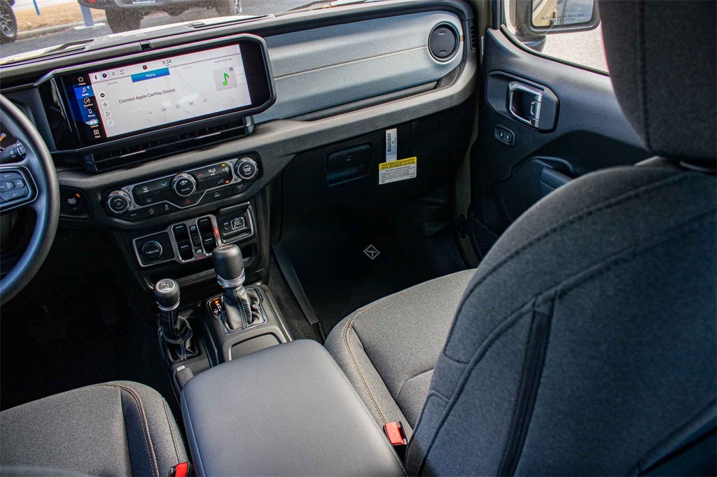 New Car 2025 Jeep Gladiator  Sport For Sale Under $40,000 In San Marcos, Texas