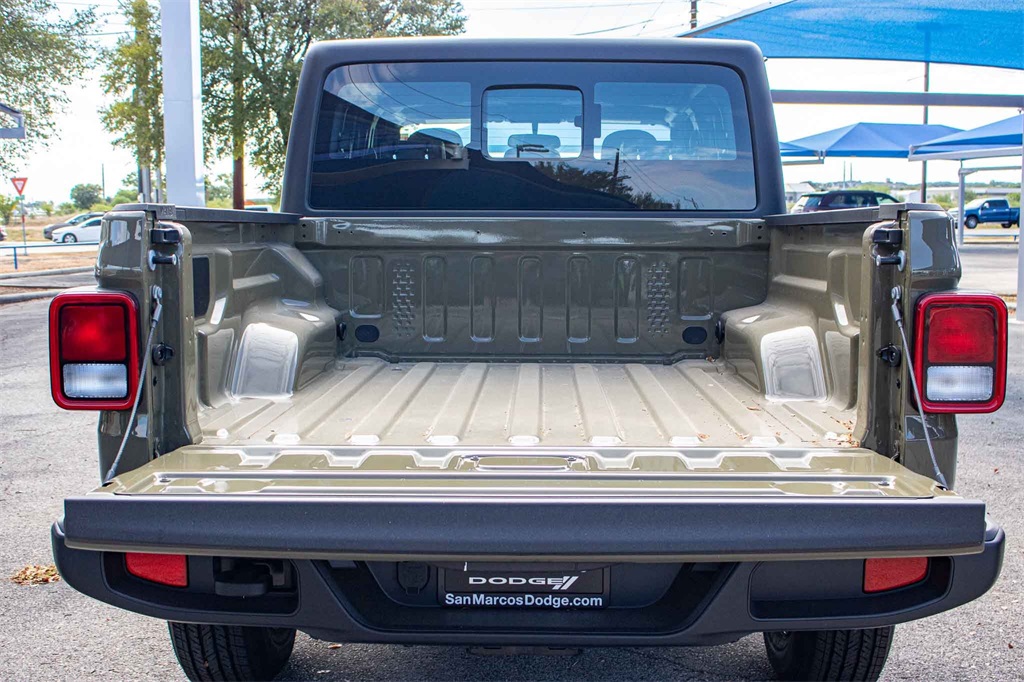 New Car 2025 Jeep Gladiator  Sport For Sale Under $40,000 In San Marcos, Texas