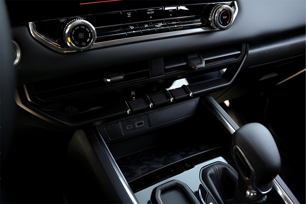 Used Car 2024 Gmc Canyon  Elevation For Sale Under $40,000 In Austin, Texas